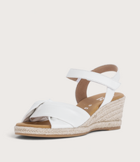 Lunar White Leather Wedges
