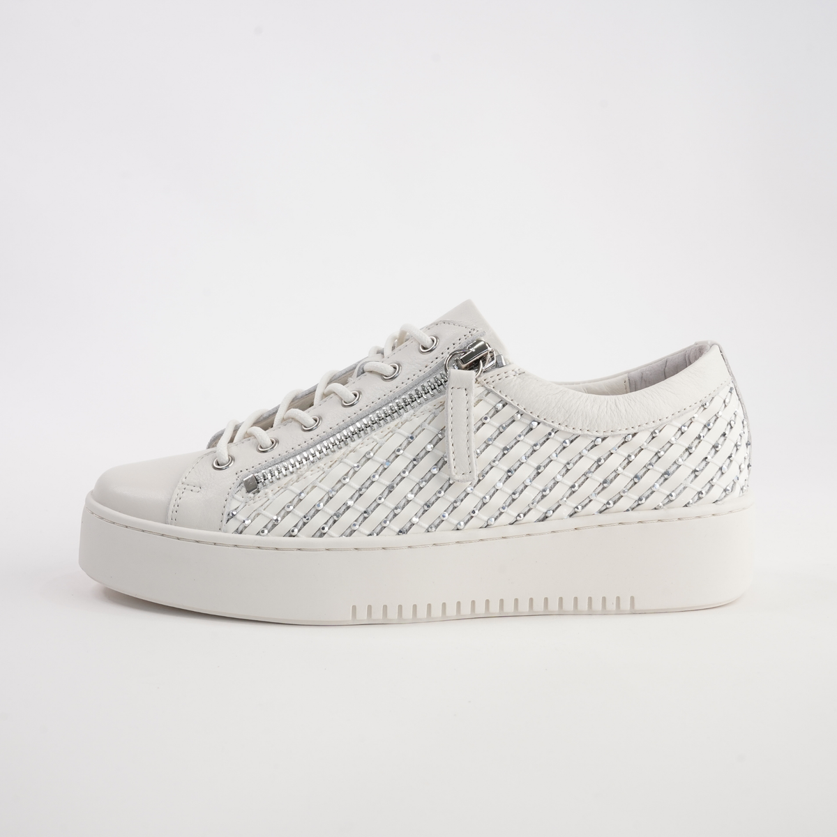 Lelah Ivory Multi Leather Sneakers - DJANGO AND JULIETTE | Shouz