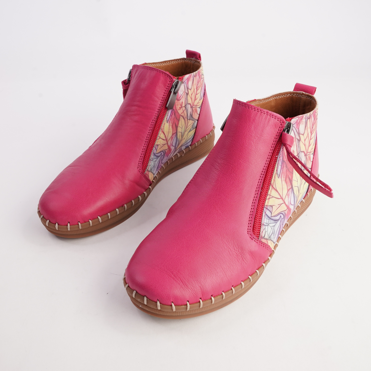 Regan Cerise Fall Leather Ankle Boots - SALA | Shouz