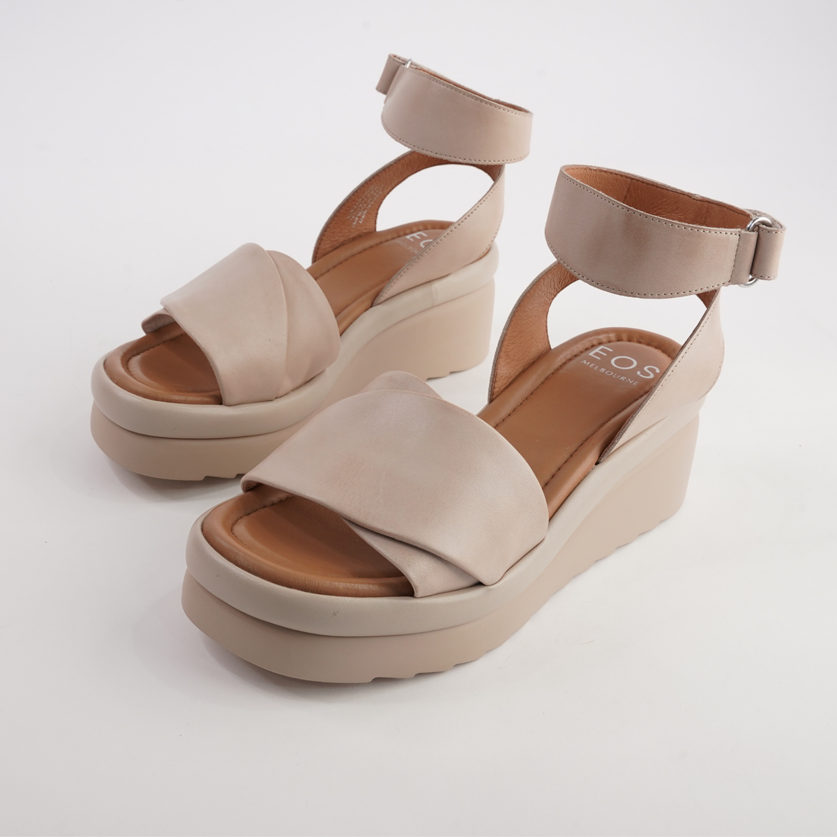 Menta Birch Leather Wedges