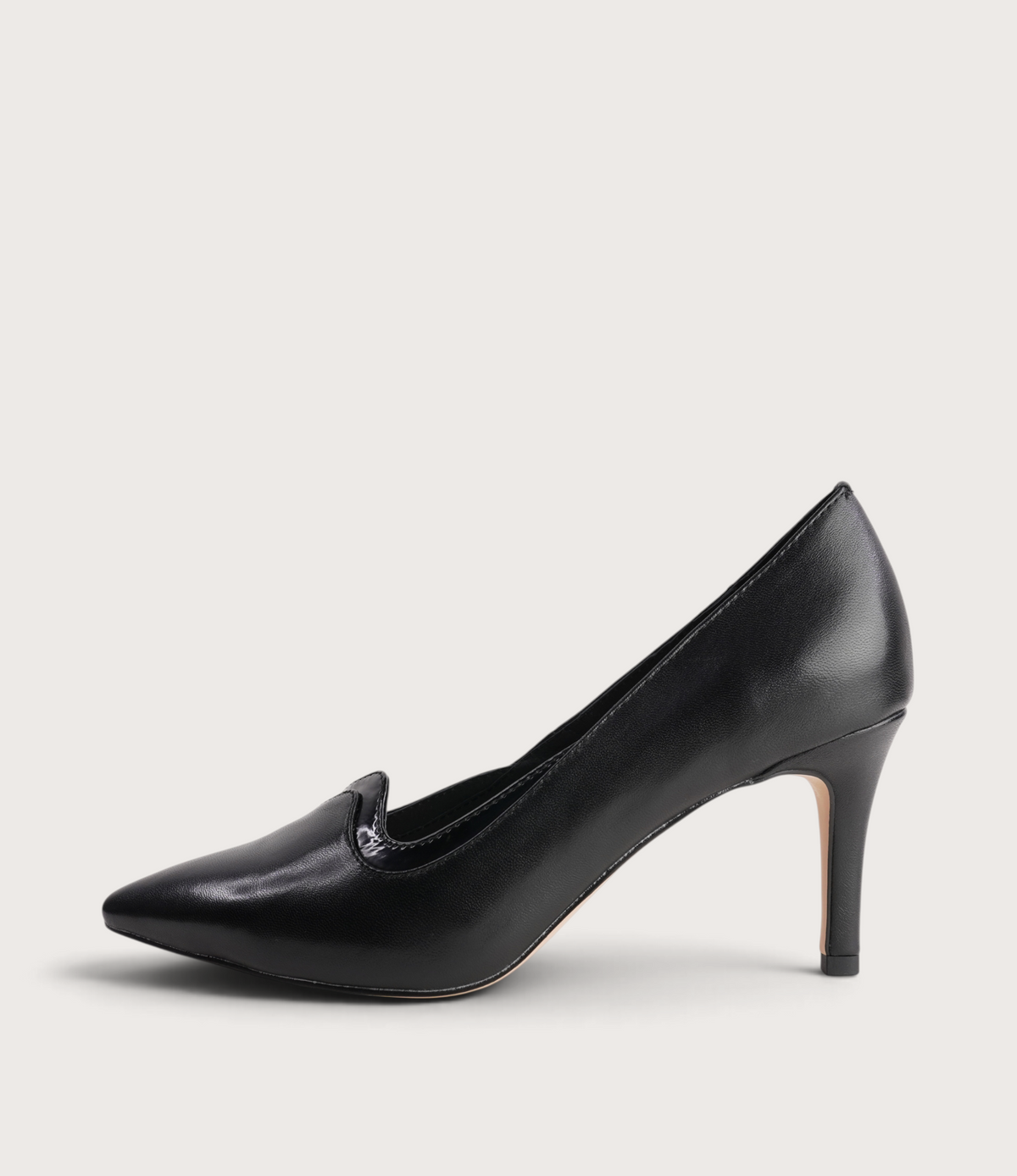 Blosko Black Leather/ Patent Heels
