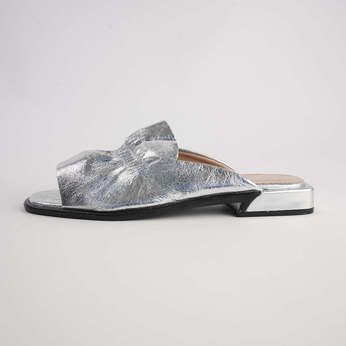 Luna Silver Leather Flats - WITH GRACE | Shouz