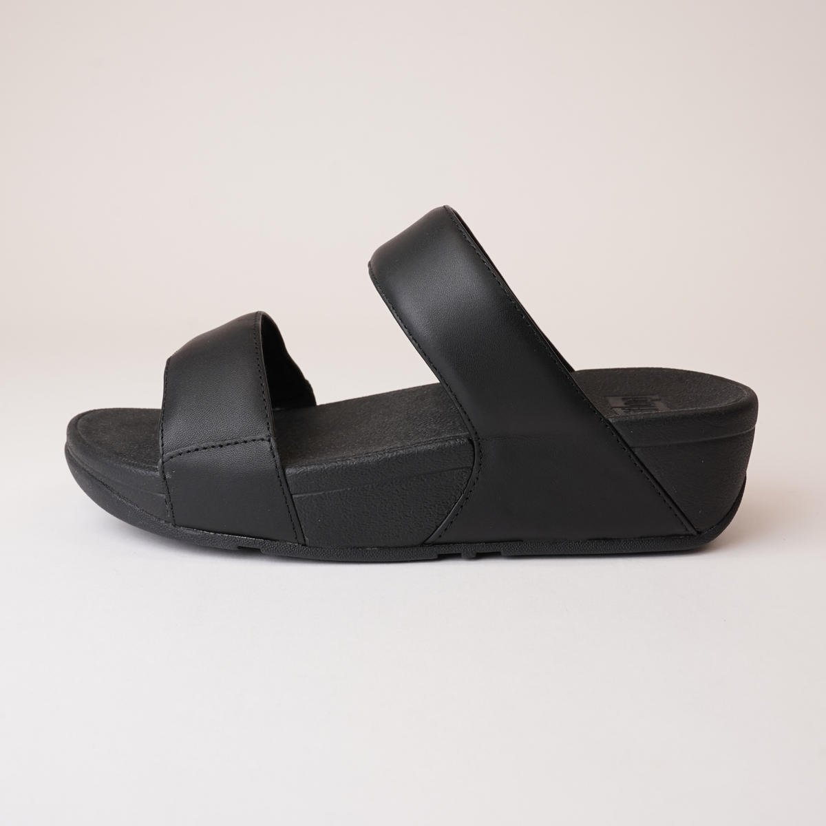 Lulu Leather Slides Black Sandals - FITFLOP | Shouz