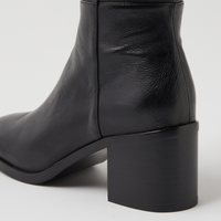 Sesina Black Leather Calf Boots - MOLLINI | Shouz