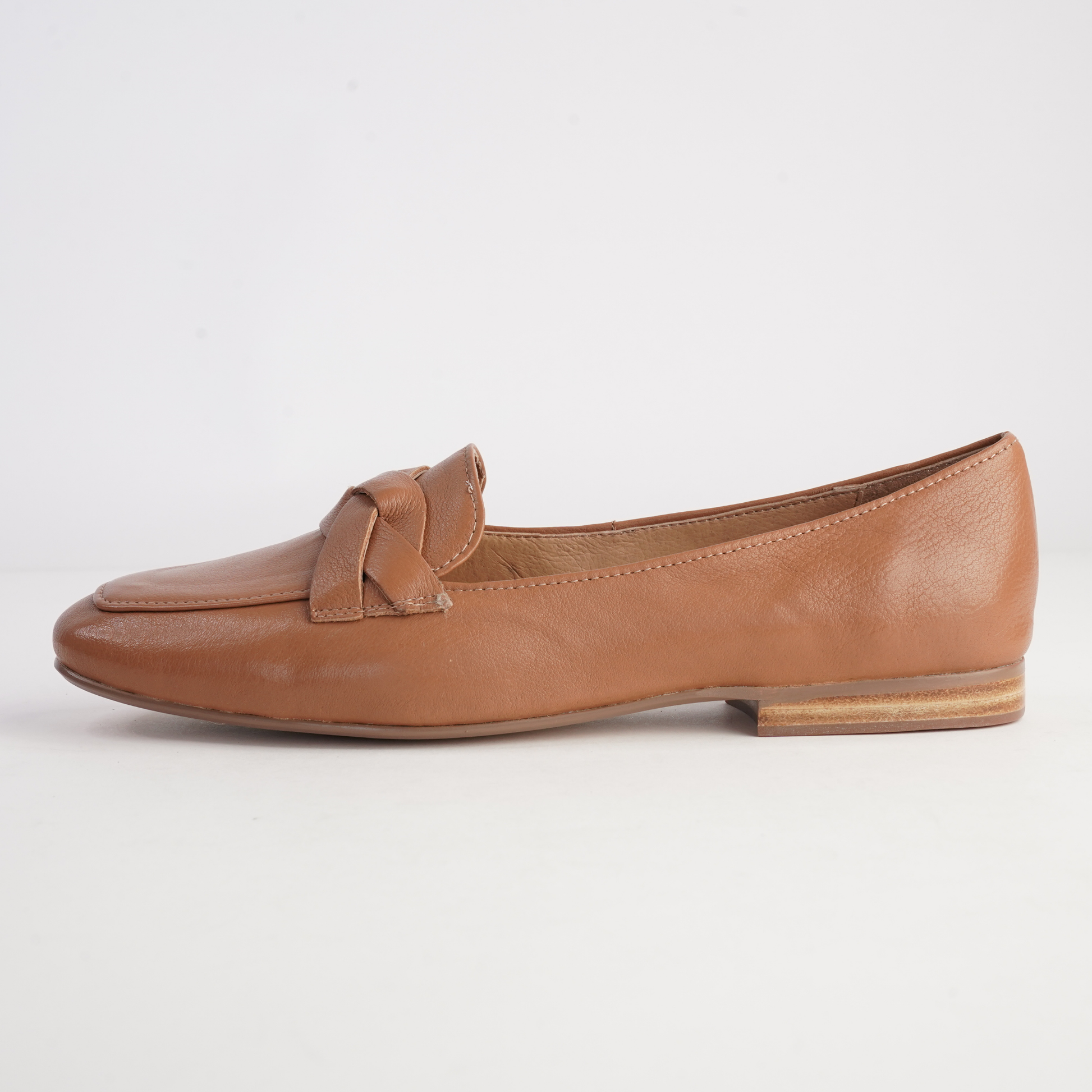 Marcee Tan Leather Flats - TOP END | Shouz