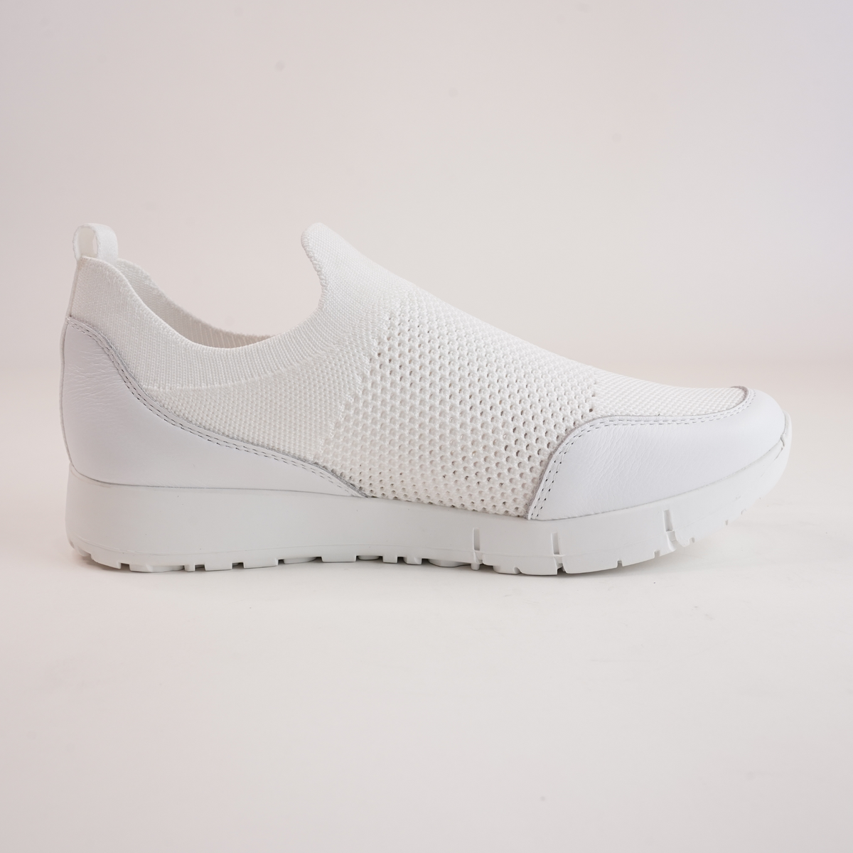 Jirels White Sneakers - DJANGO AND JULIETTE | Shouz