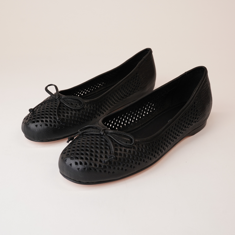 Appso Black Leather Ballet Flats