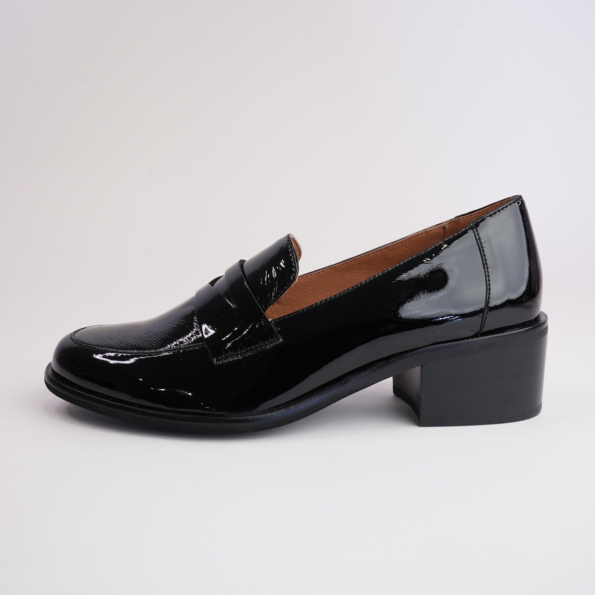 Stiller Black Patent Leather Heeled Loafers