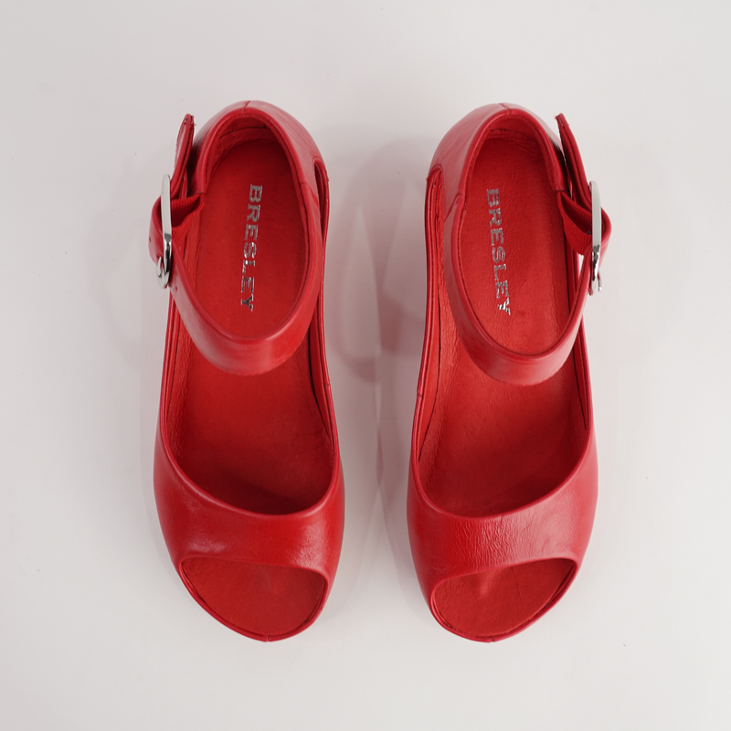 Sangria Fireoil Leather Wedges