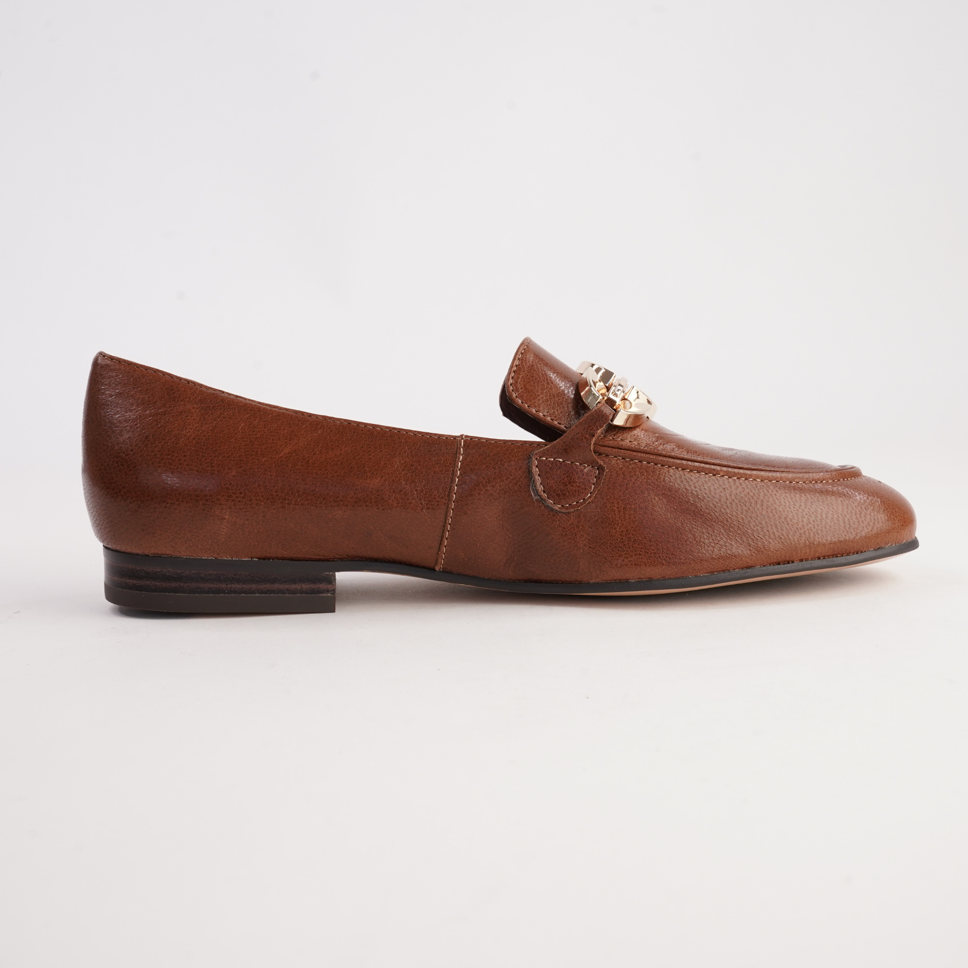Ilysa Cognac Polish Leather Loafers - DJANGO AND JULIETTE | Shouz