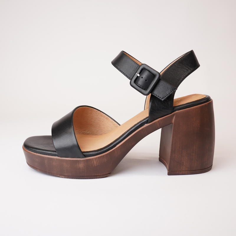 Spiga Black Leather Heels