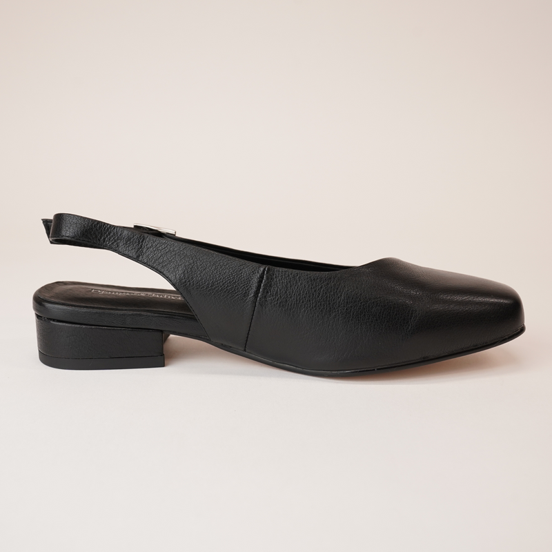 Bekasi Black Leather Flats