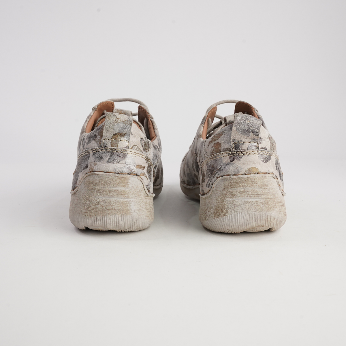 Fergey 56 Creme Multi Leather Sneakers - JOSEF SEIBEL | Shouz