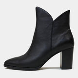 Astronomy Black Leather Ankle Boots - DJANGO AND JULIETTE | Shouz