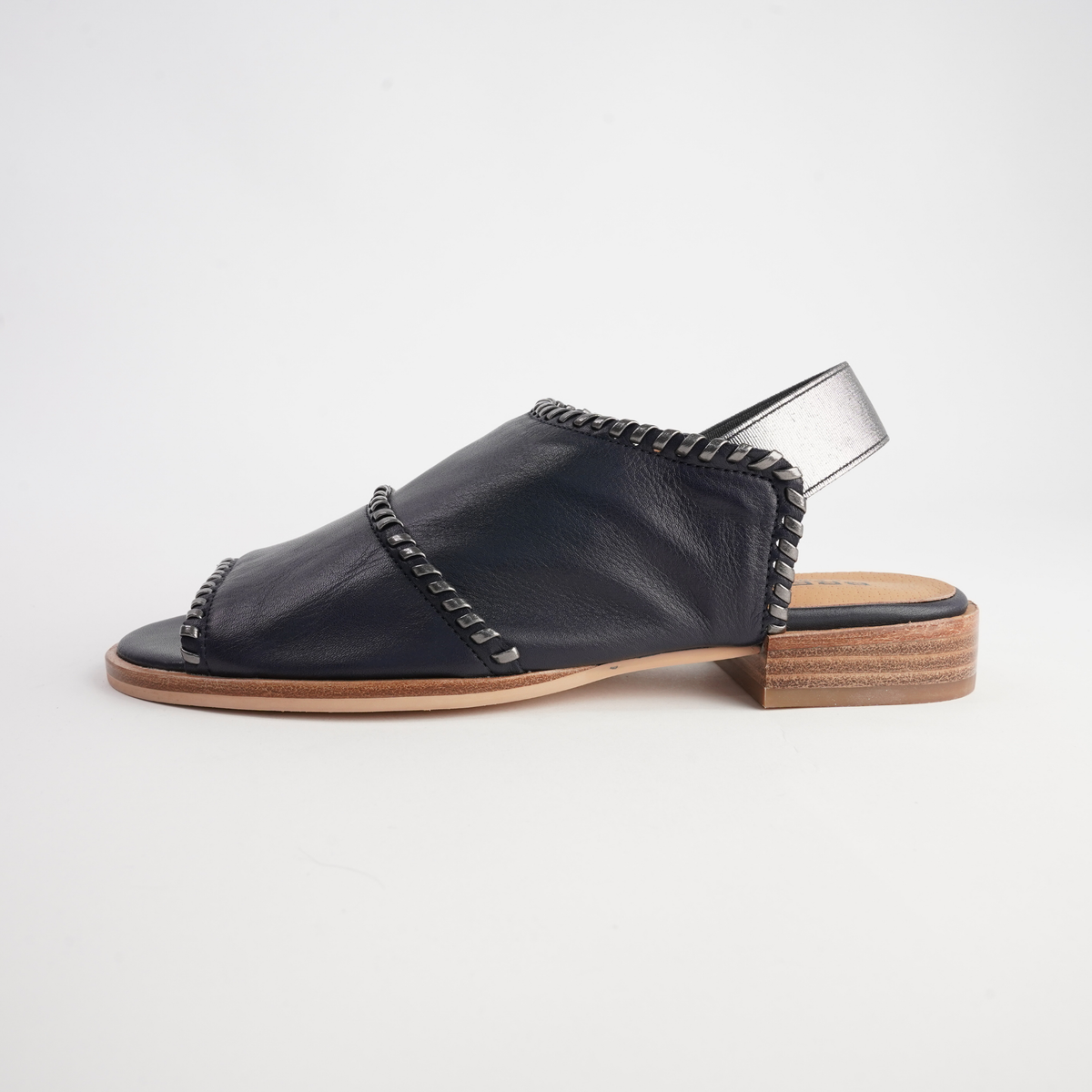 Serenade Navy/ Pewter Leather Sandals - BRESLEY | Shouz