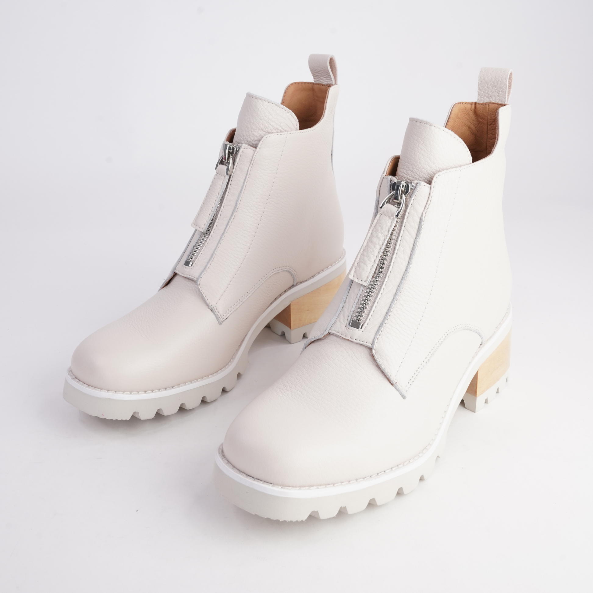 Dazzler Bone/ Tan Stack Leather Ankle Boots - BRESLEY | Shouz