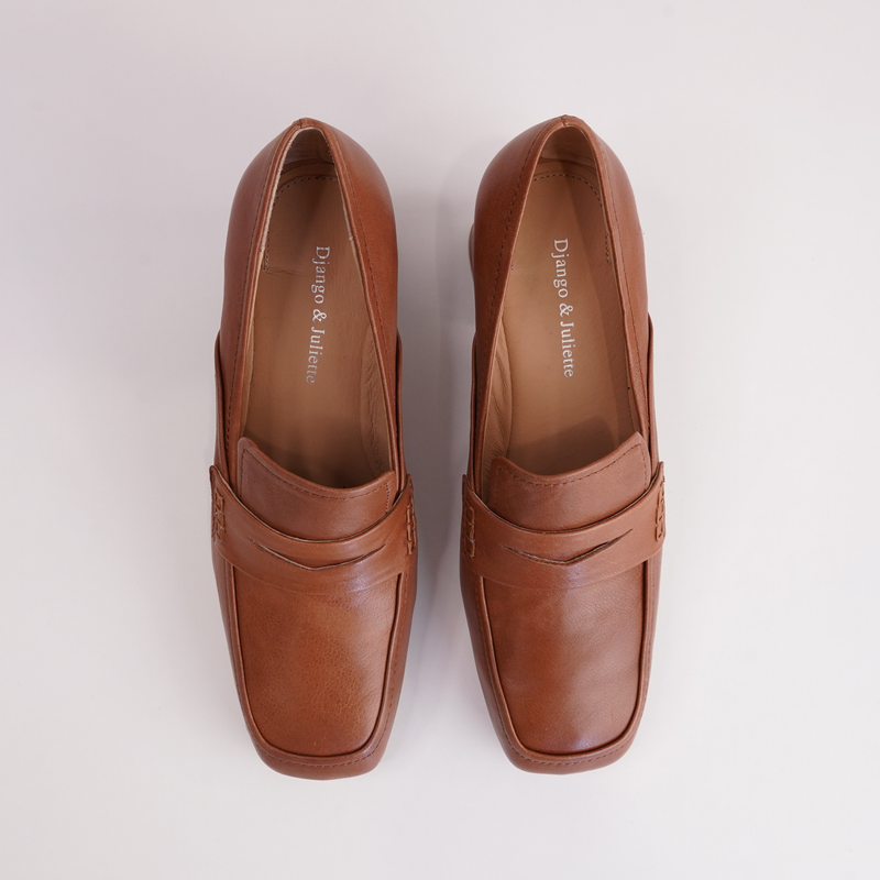 Kendill Dark Rum Leather Heeled Loafers