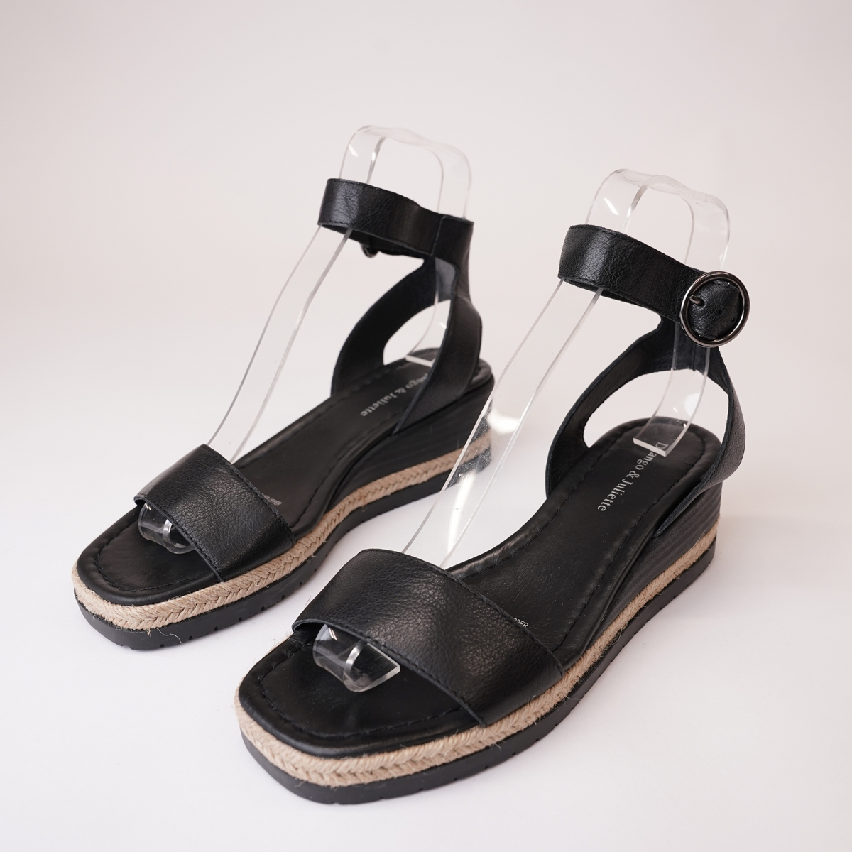 Irish Black Leather Sandals - DJANGO AND JULIETTE | Shouz