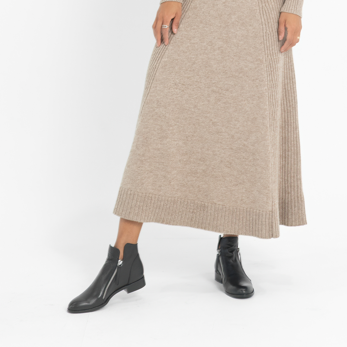 Norys Black/ Black Heel Leather Ankle Boots