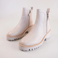 Waizey Nougat Leather Ankle Boots - DJANGO AND JULIETTE | Shouz