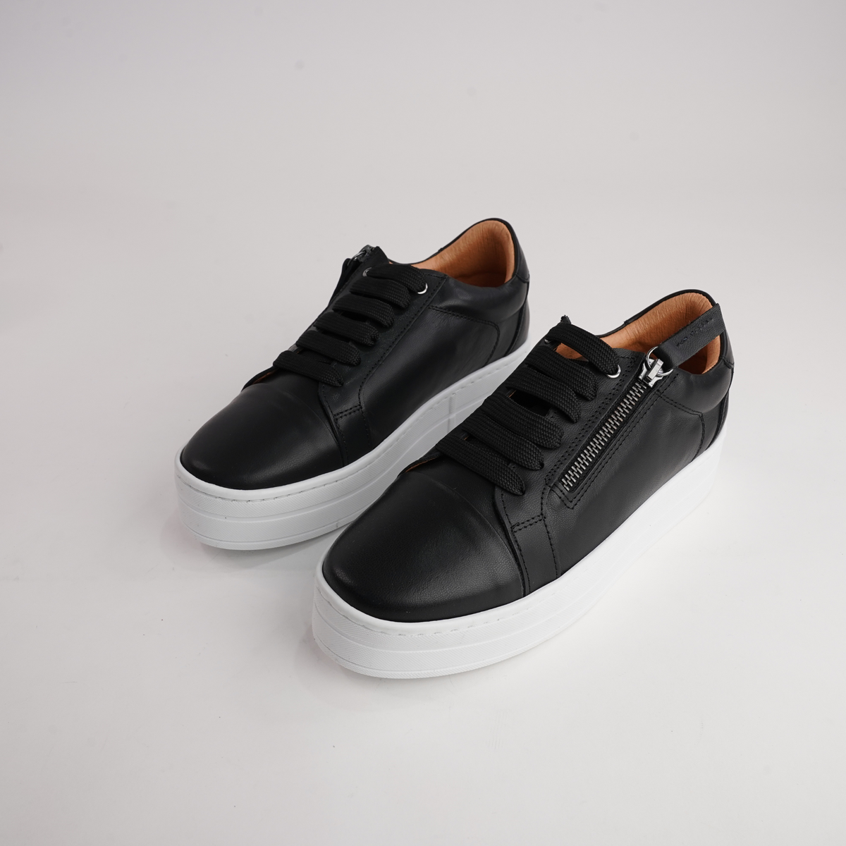 Abbey Black Leather Sneakers