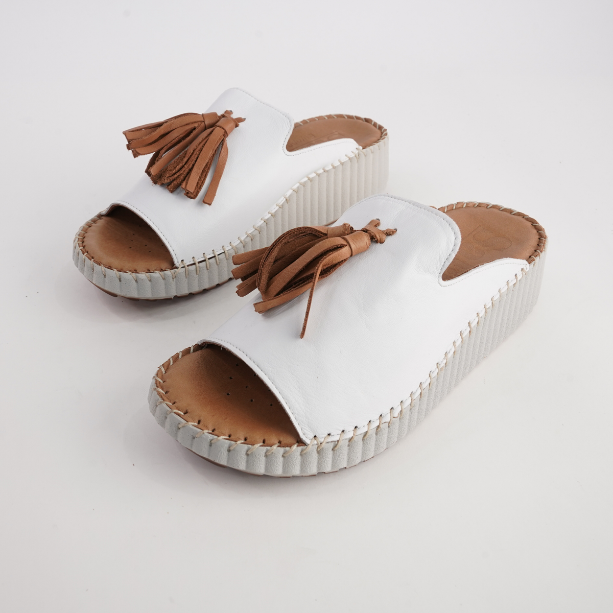 Sonny White/ Coconut Leather Slides