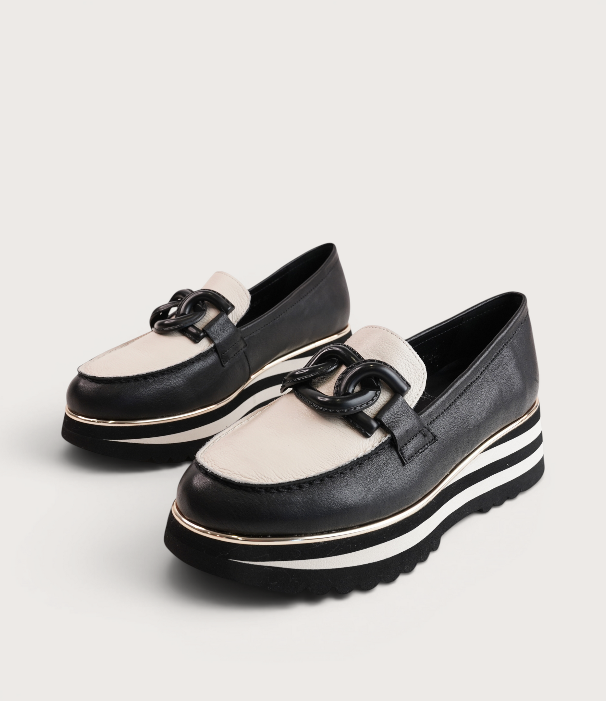 Ealia Black/ Milk Leather Loafers
