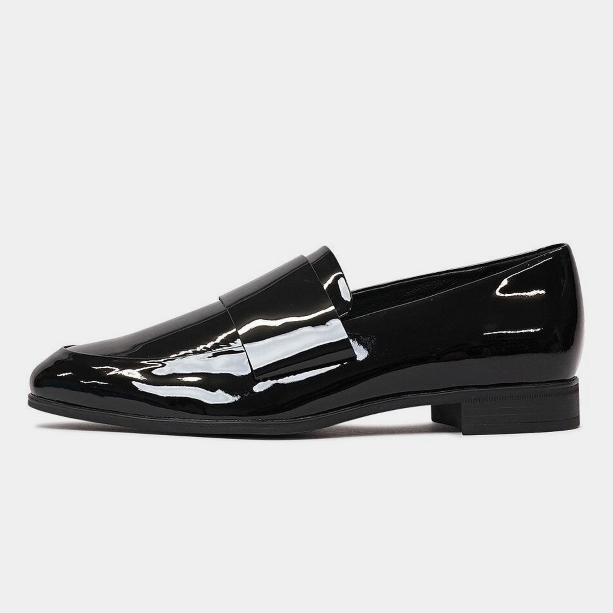 Gabrian Black Patent Leather Loafers - DJANGO AND JULIETTE | Shouz