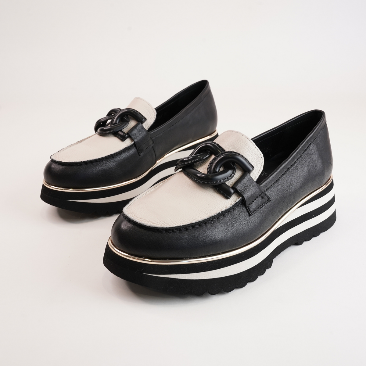 Ealia Black/ Milk Leather Loafers