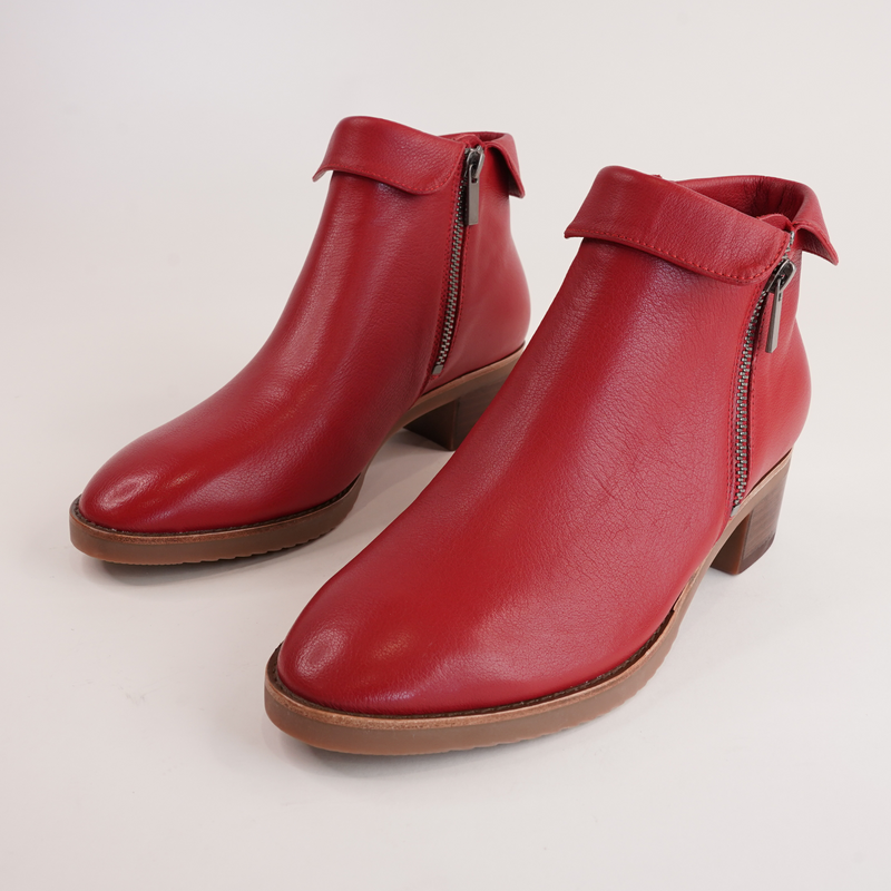 Twotimes Dark Red Leather Ankle Boots