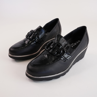 4668 Black Leather/Black Patent Loafers