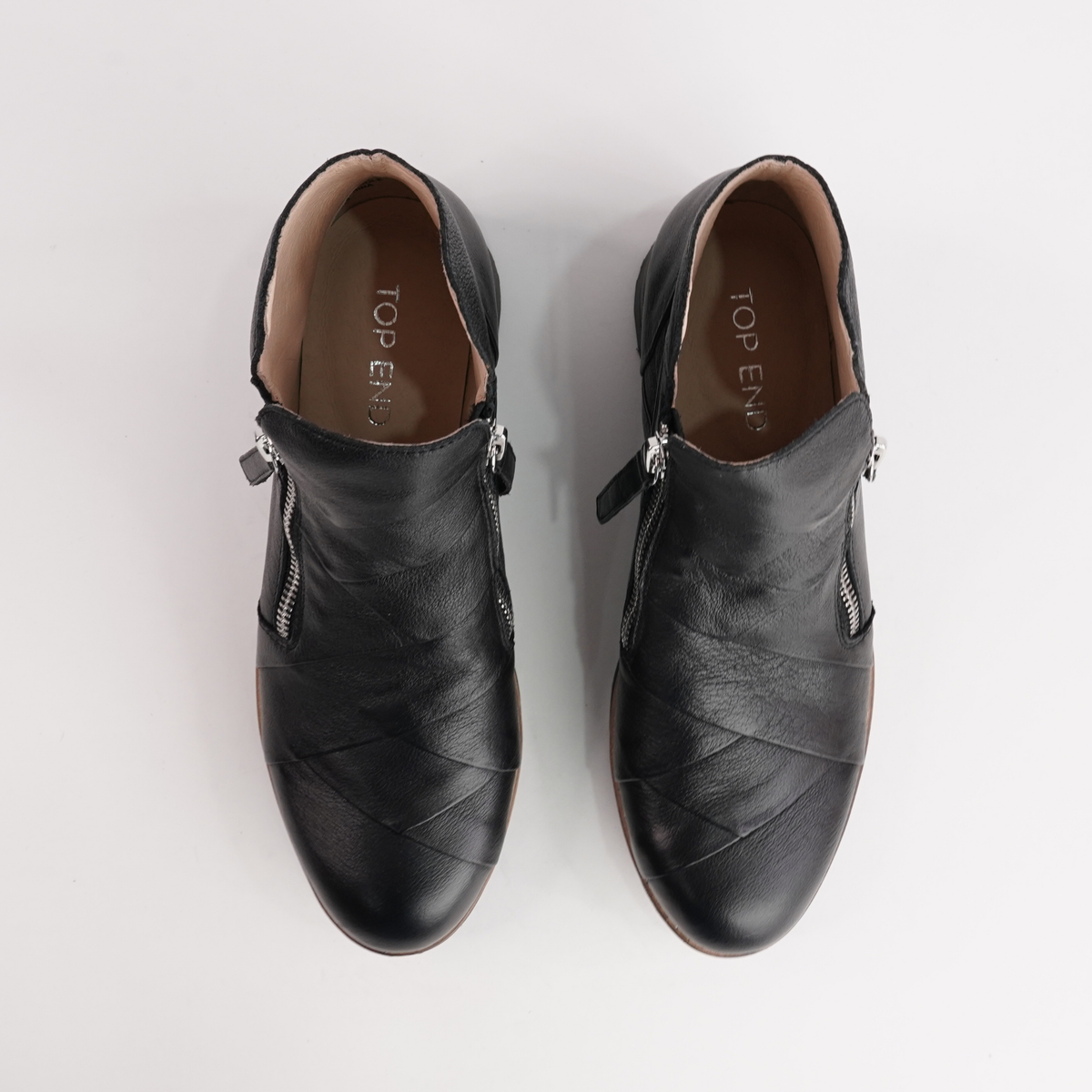 Omeah Black/ Black Leather Ankle Boots