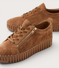 Bump Light Choc Suede/ Light Choc Sole Sneakers