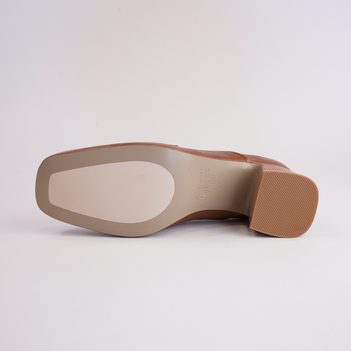 Kendill Dark Rum Leather Heeled Loafers - DJANGO AND JULIETTE | Shouz