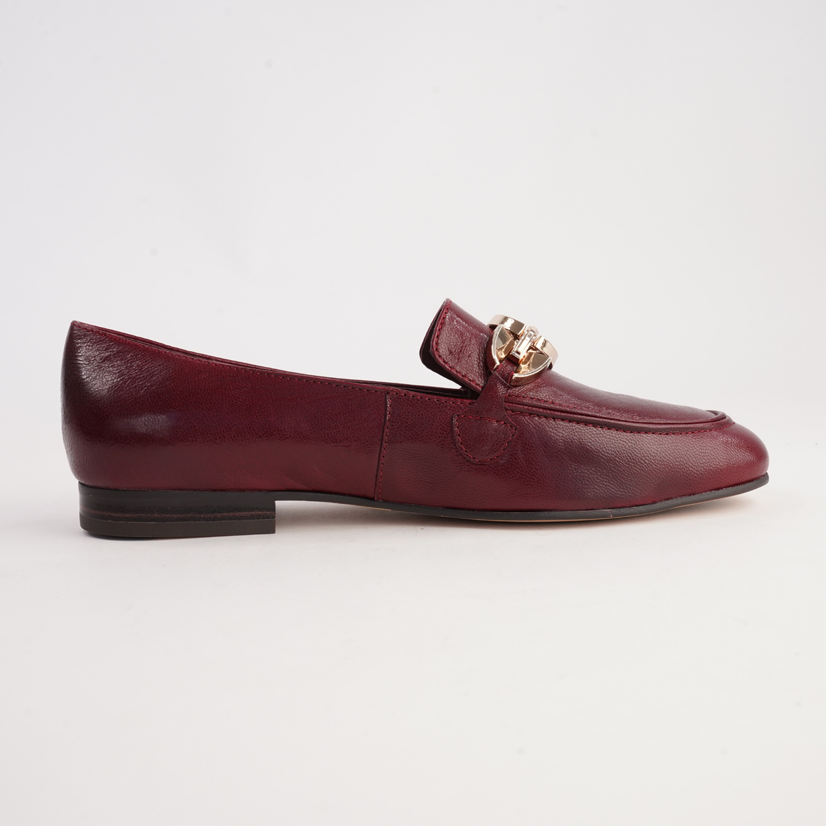 Ilysa Pinot Polish Leather Loafers - DJANGO AND JULIETTE | Shouz