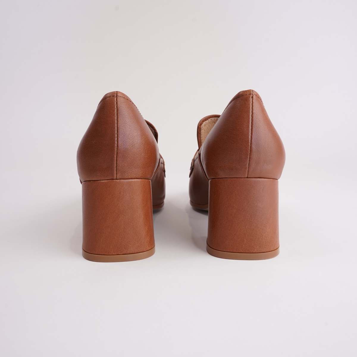 Kendill Dark Rum Leather Heeled Loafers - DJANGO AND JULIETTE | Shouz