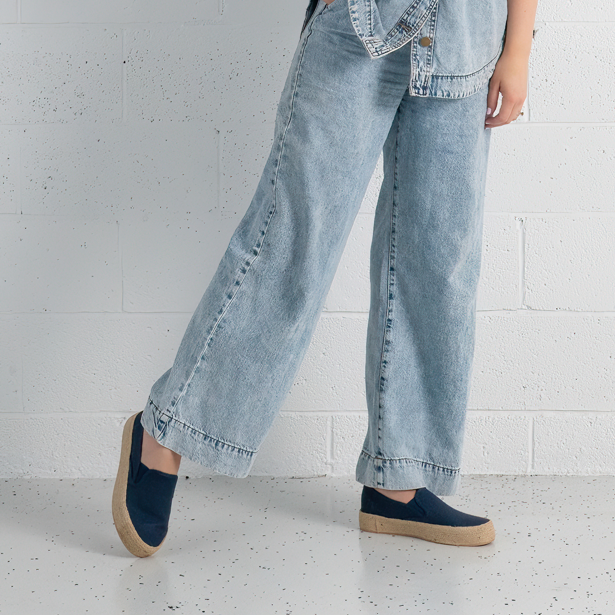 Candi Navy Espadrille Flats - LOS CABOS | Shouz