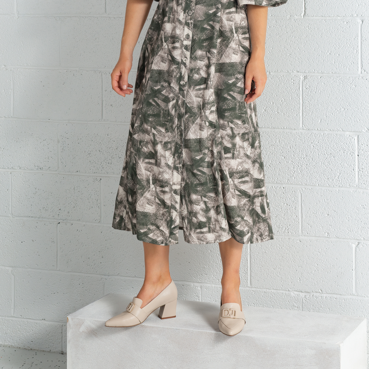 Moseles Vanilla Leather Heeled Loafers