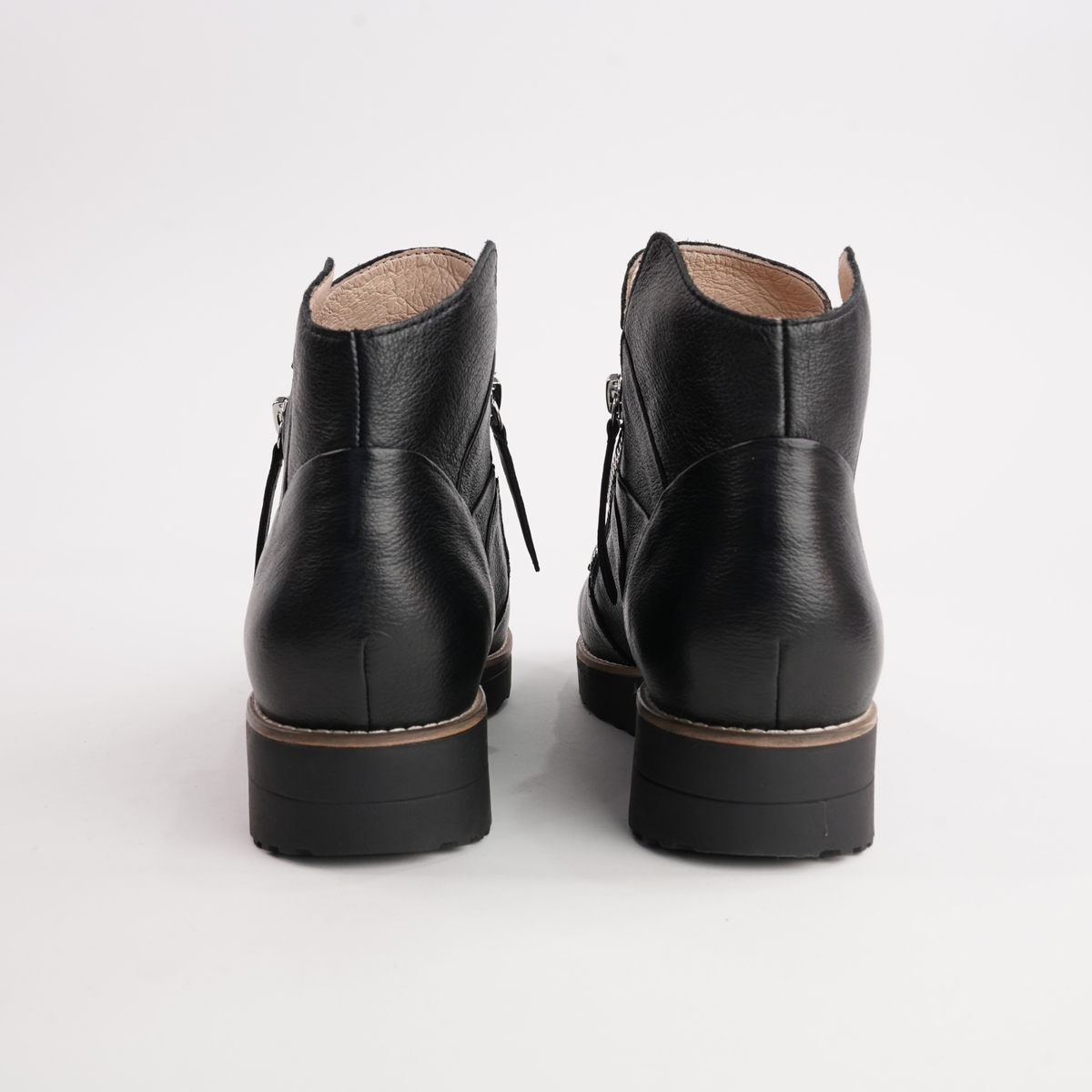 Omeah Black/ Black Leather Ankle Boots