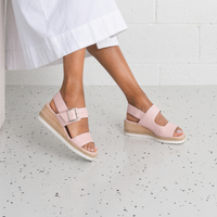 Isling New Pink Leather Sandals