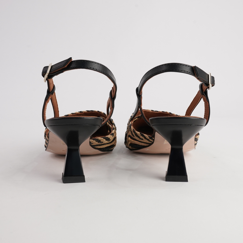 Ag-25063 Tostado Negro/ Negro Heels