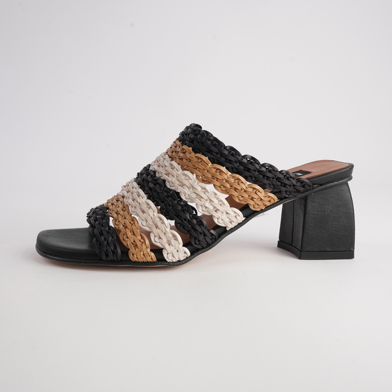 Ag-25122 Multicolour/ Negro Heels