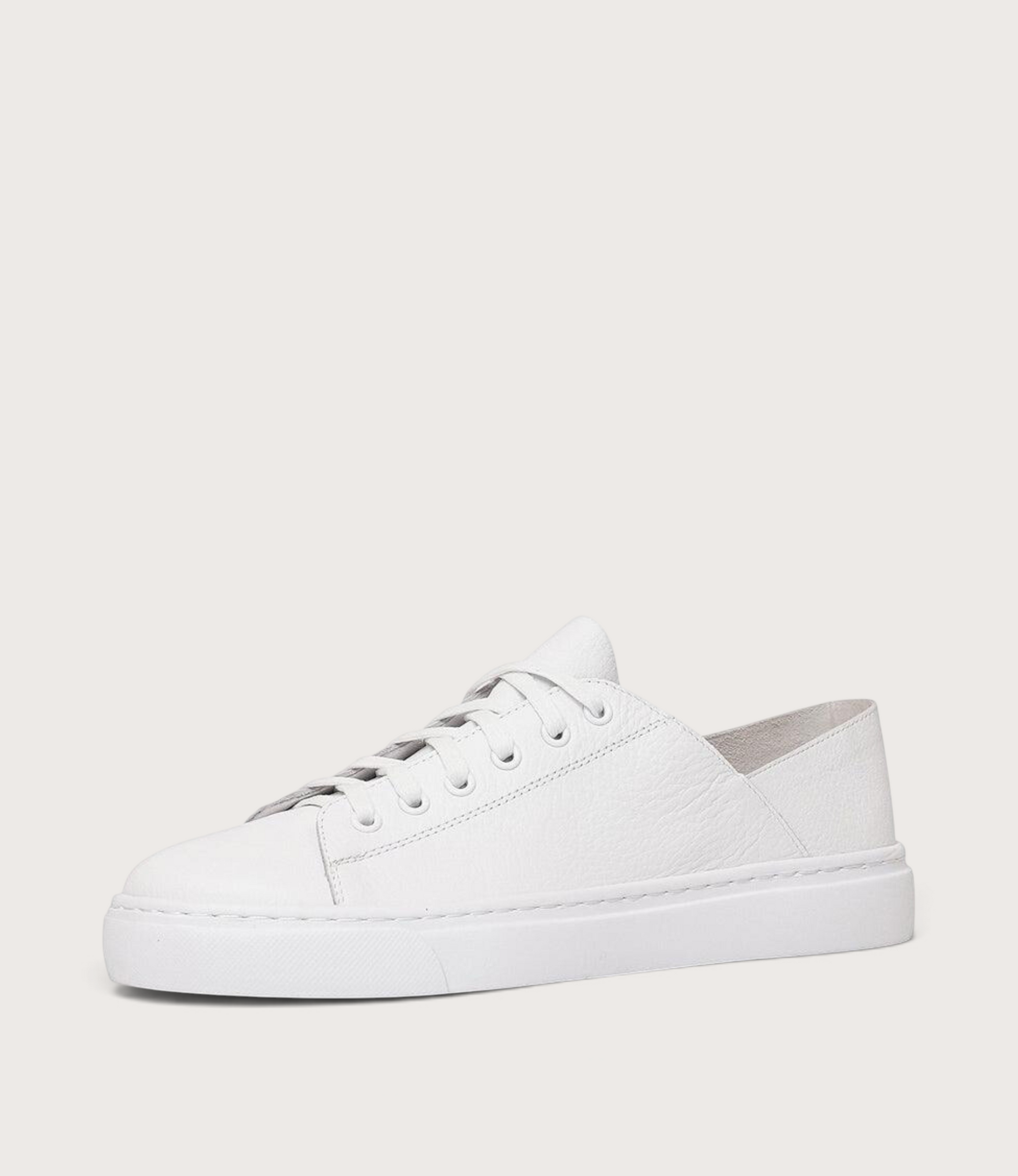 Oskher White Leather Sneakers