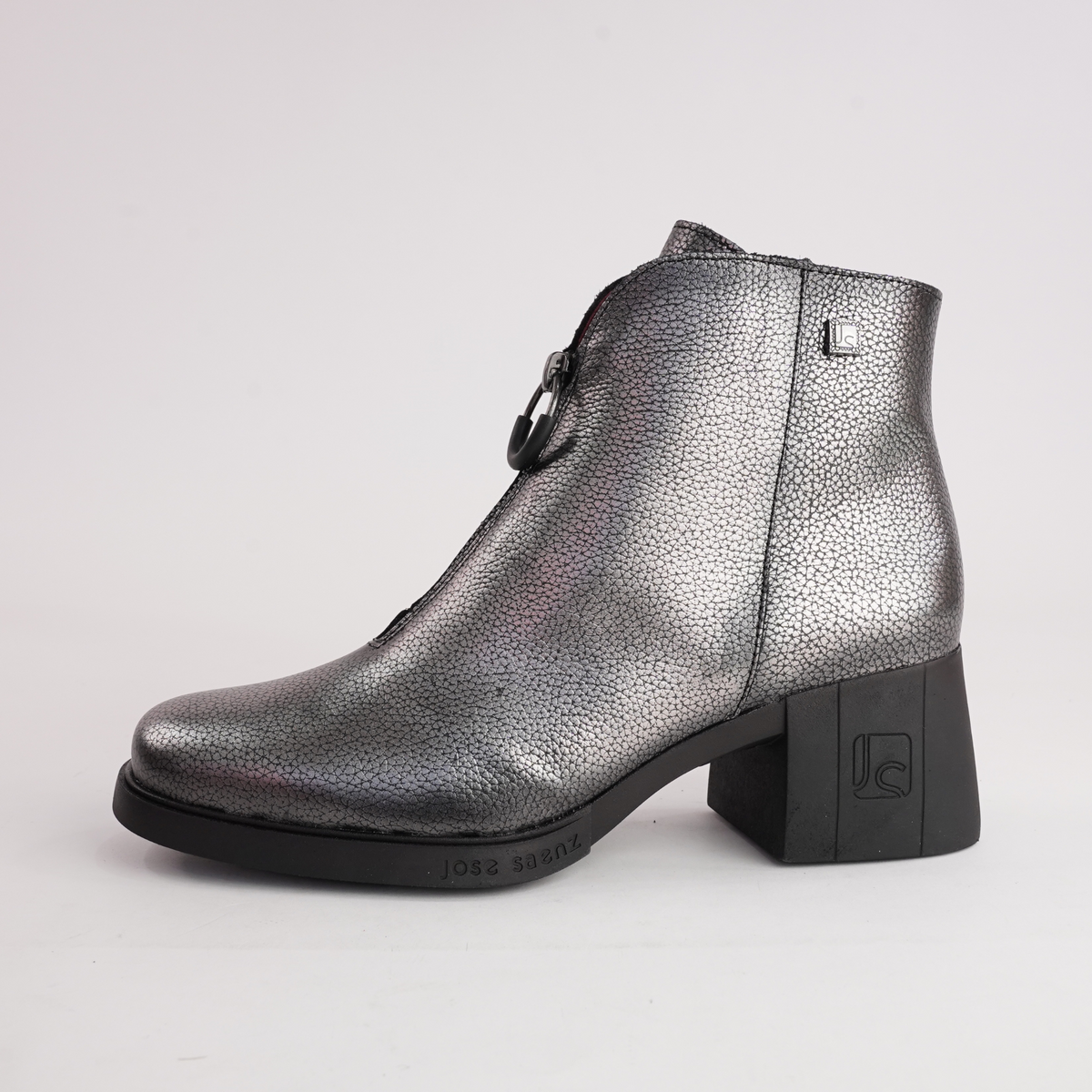 Js-5439 Acero Metal Leather Ankle Boots