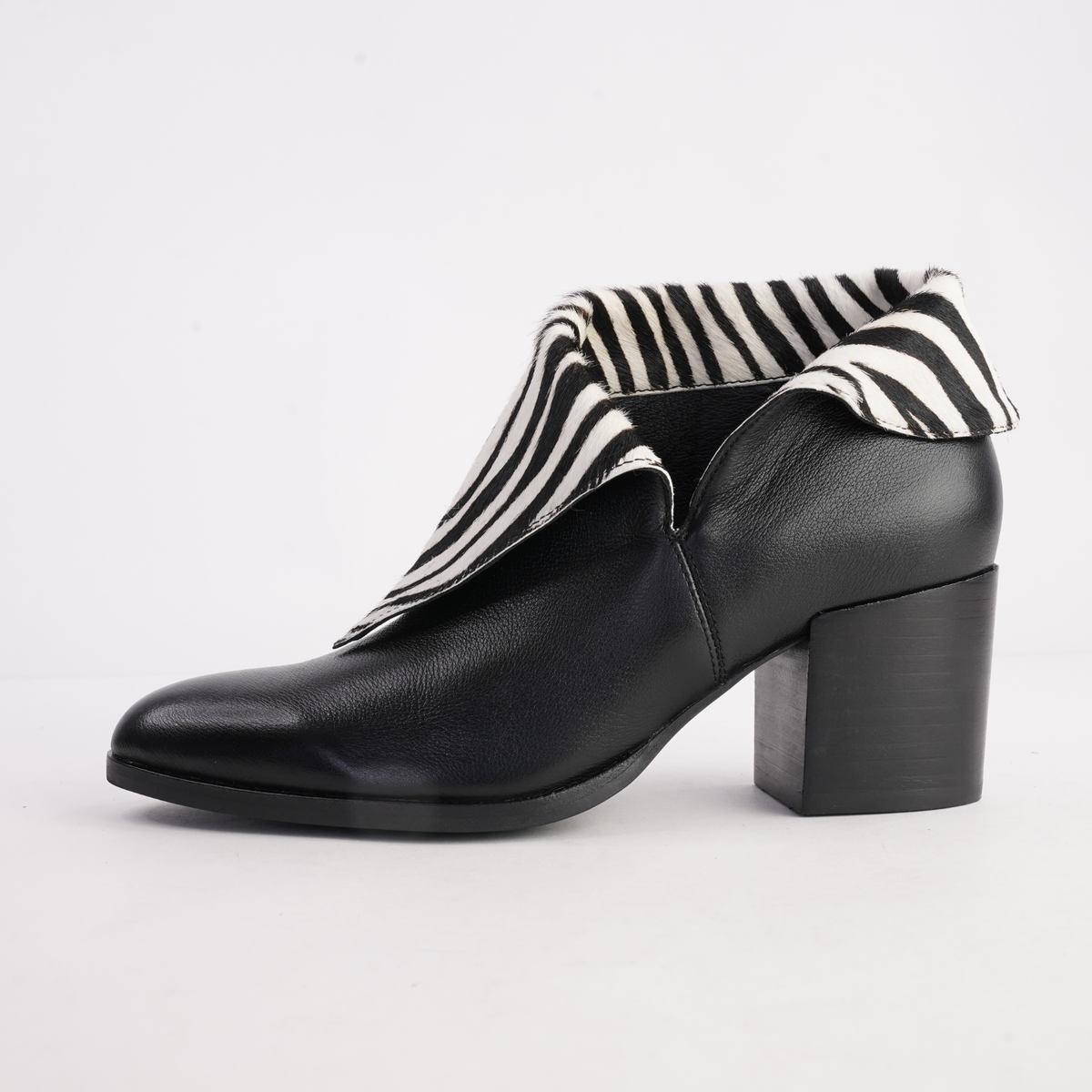 Zenon Black Leather/ Black and White Zebra Pony Ankle Boots - DJANGO AND JULIETTE | Shouz