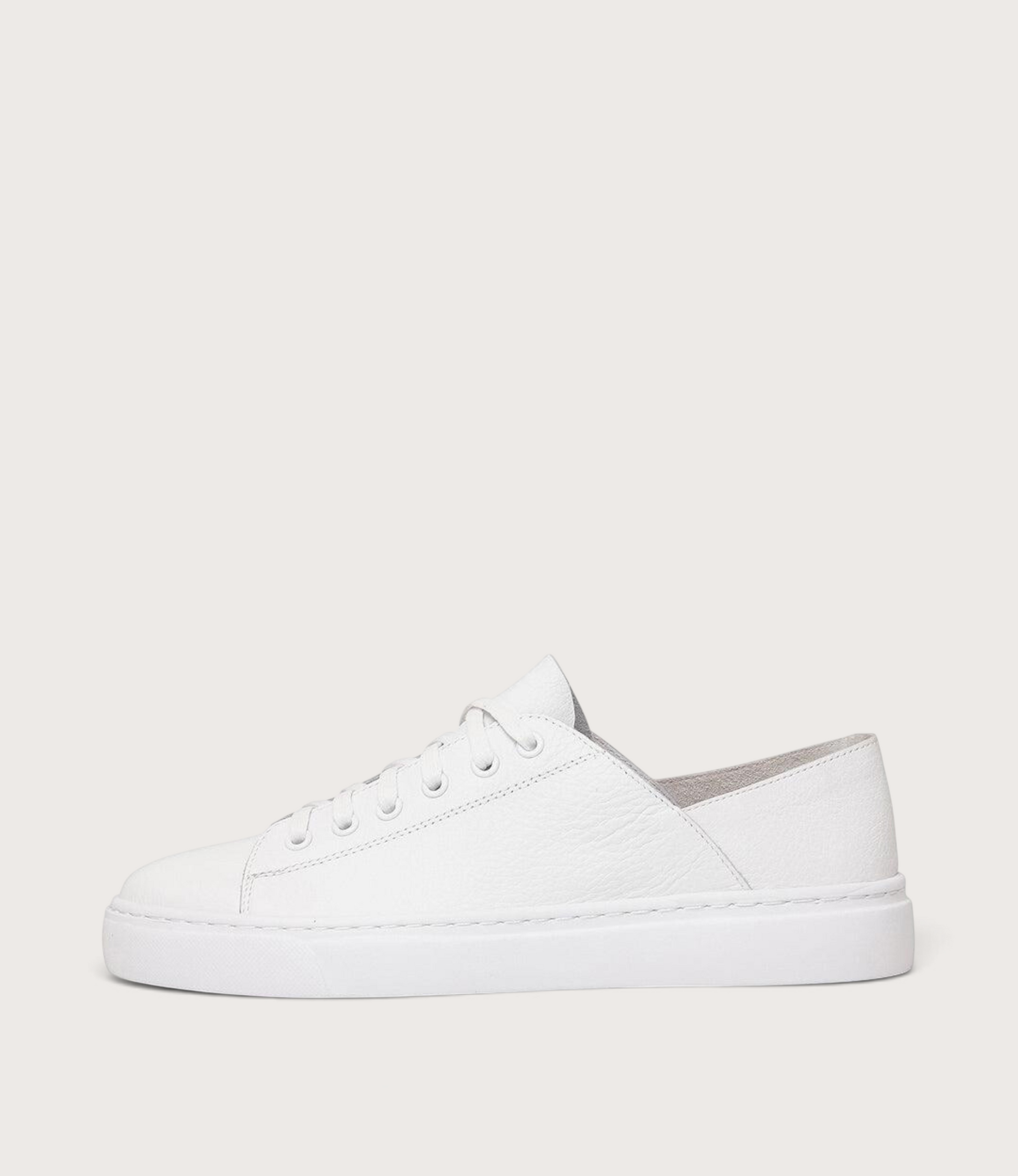 Oskher White Leather Sneakers