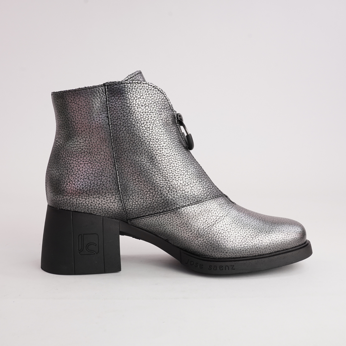 Js-5439 Acero Metal Leather Ankle Boots