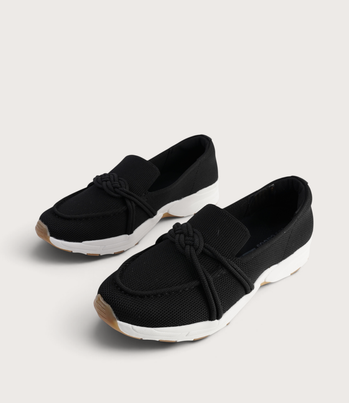 Cavi Black Loafers