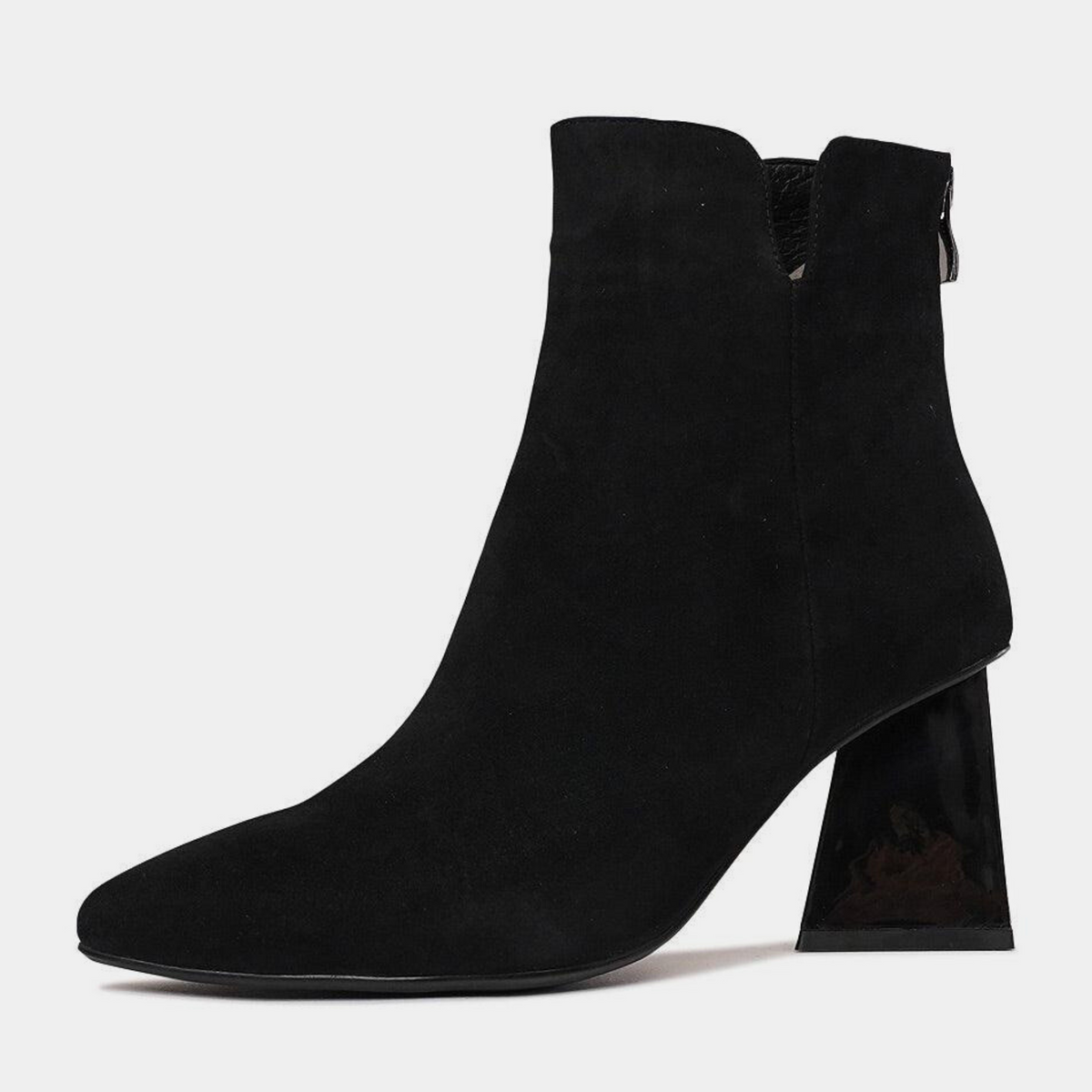 Harini Black Suede Ankle Boots - DJANGO AND JULIETTE | Shouz