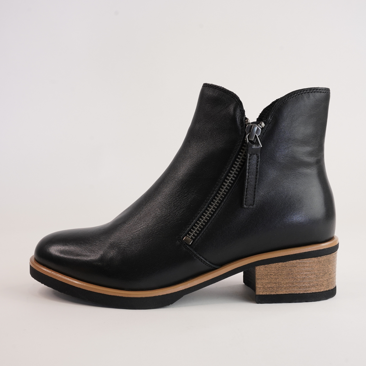 Dolomite Black Leather Ankle Boots - BRESLEY | Shouz